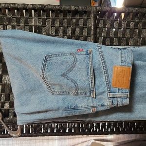 Levis ribcage straight ankle